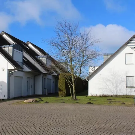 Darsser Weg 36 A *